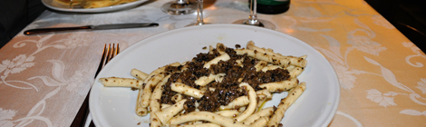 Hemmagjord pasta med tryffel från Arancia Blu