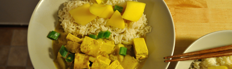 Tofugryta med curry och mango